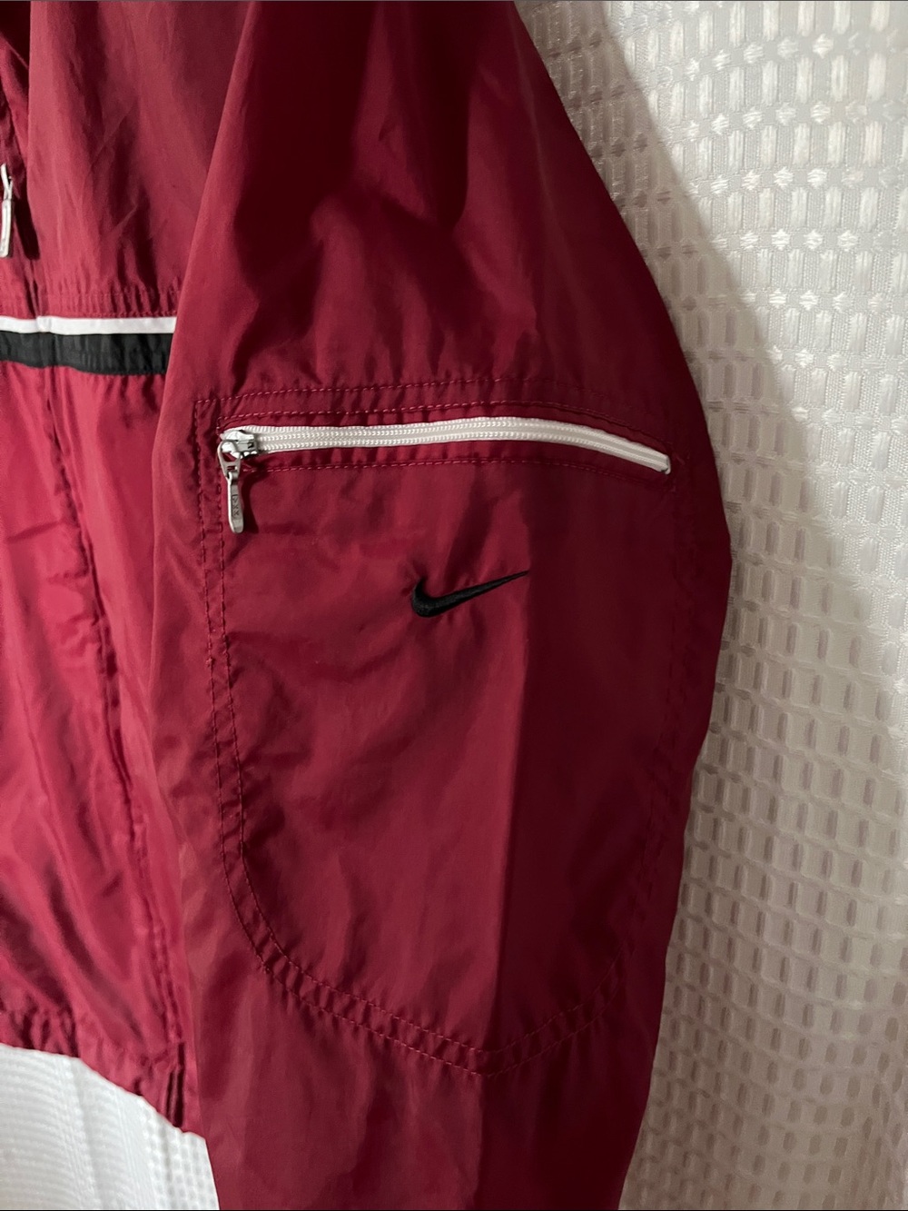 Nike 1999 Vintage Burgundy Nylon Windbreaker Jacket Boys L 12-14 Classic Y2K - Picture 3 of 10